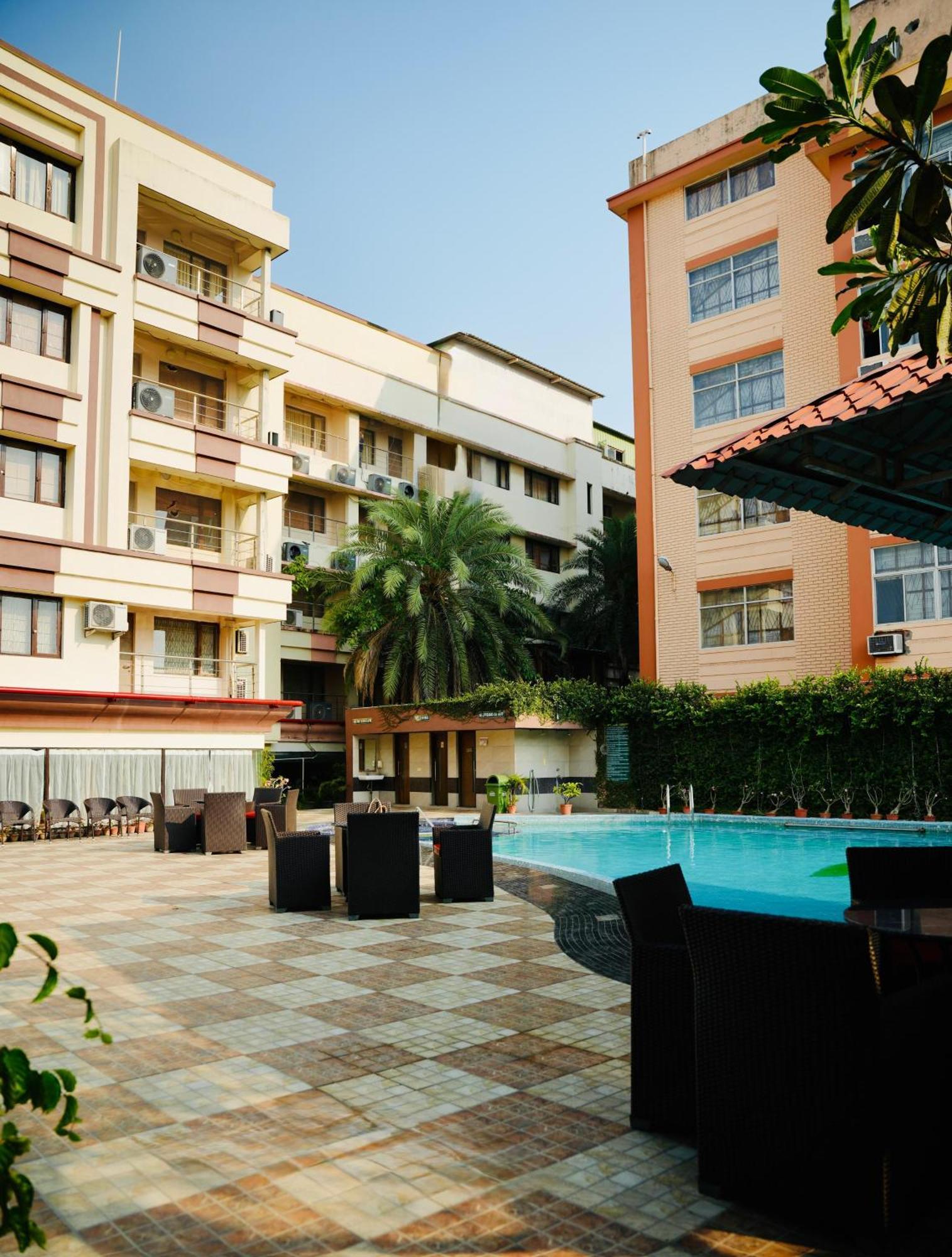 Lbd Resorts & Hotels Calcutta Exterior foto